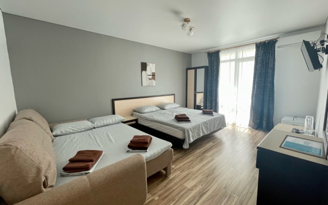 Dzhuliya Guest House