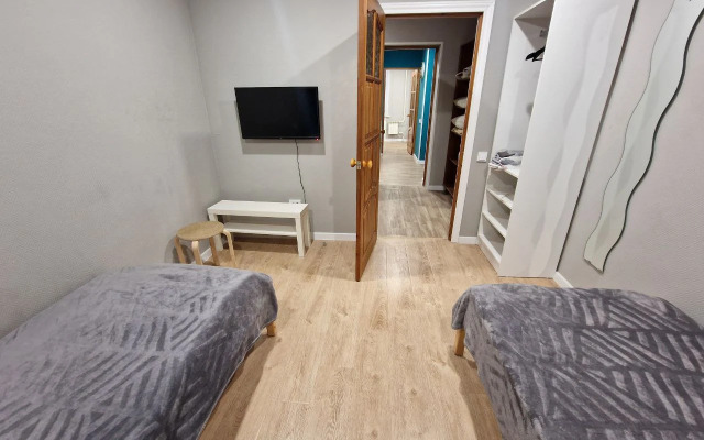 Квартира На Зиновьева