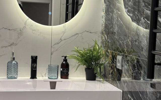 Квартира Уютная двухкомнатная в спальном районе