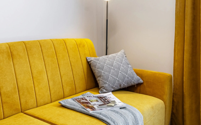YELLOW Studio Apartments