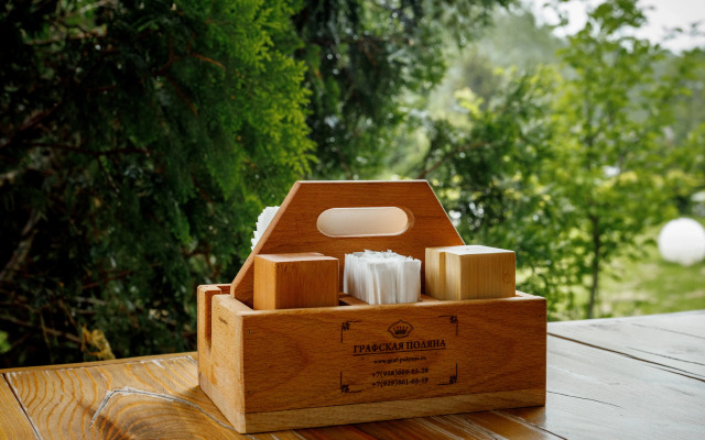 Отель Графская Поляна