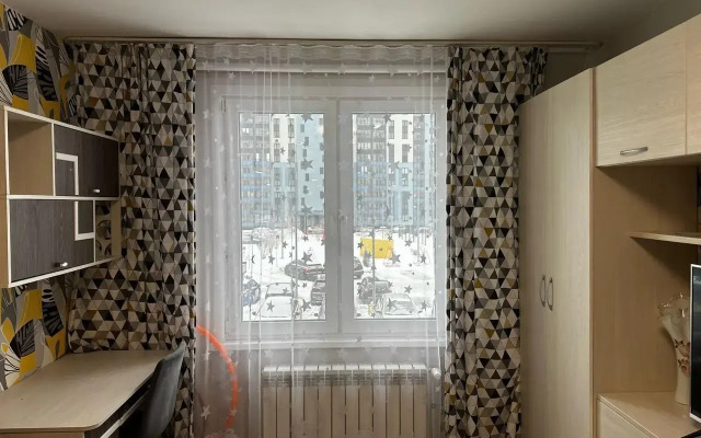 Uyutnaya Dvukhkomnatnaya 20 Minut do Tsentra Flat