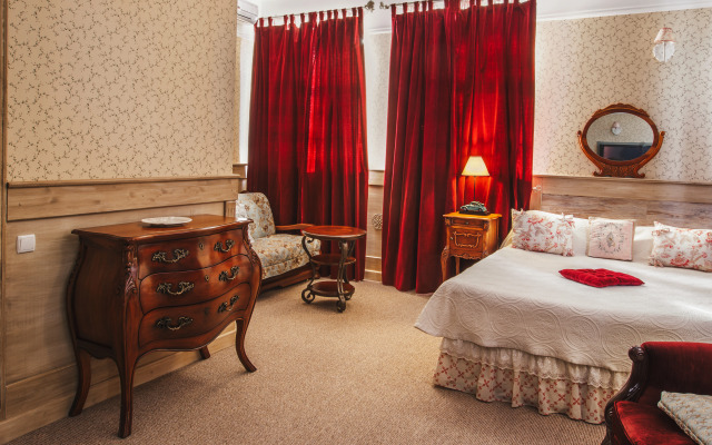 Отель Альбицкий Сад