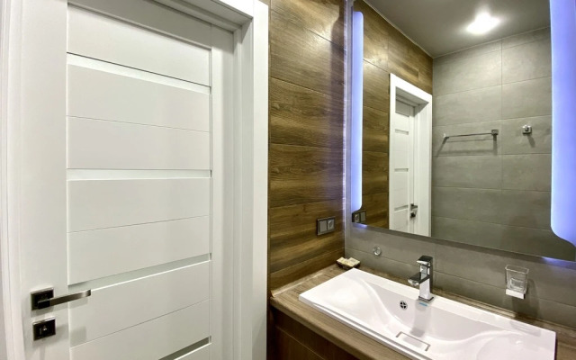 Квартира Студия на Хусаиновых 2/2