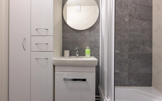 Ulybka Uyuta Na Dalnevostochnom Flat