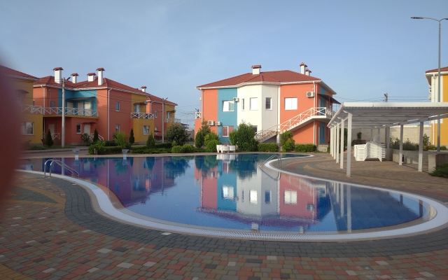 S Lisoy V Sevastopole Apartments