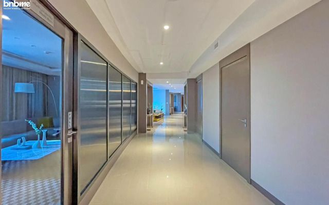 Bnbme, Opera Grand 2 BDR Apartments
