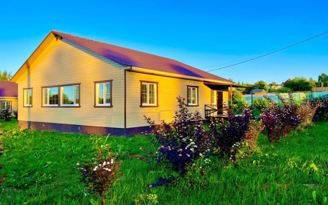 Na Beregu Ozera Plescheevo 57b Private house