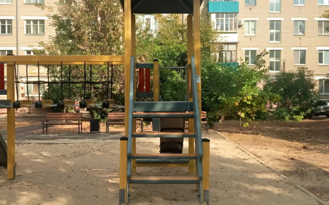 Oktyabryskaya 21A Flat