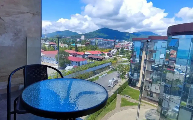 Uyutnyje S Balkonom Ak Morskoy Bereg Apartments