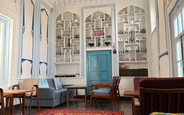 Usman Heritage Mini-hotel