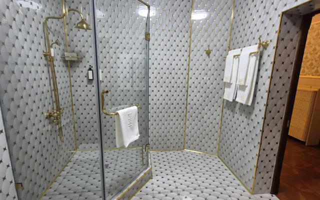 Отель Madonna SPA 