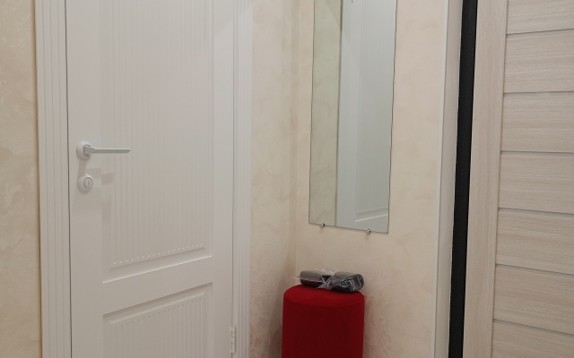 Na Bratyev Tkachevykh 15 Apartament