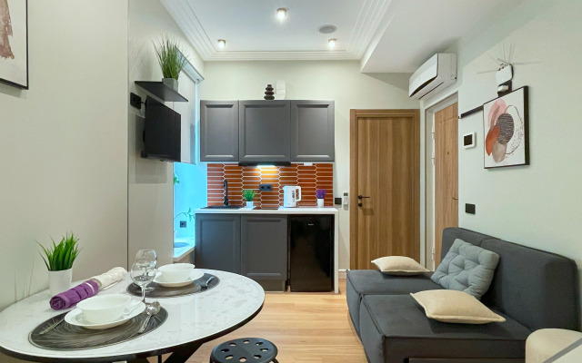 Апартаменты  HotelRoom24 на Маяковской