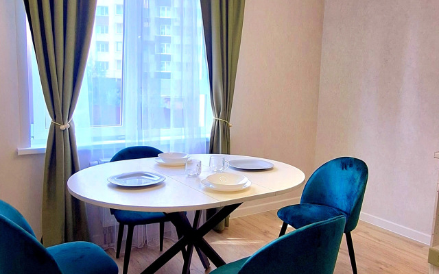 Flat Prostornaya Kvartira Na Biserskom