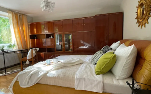 Na Akademika Baykova Ulitsa 17/2 Flat