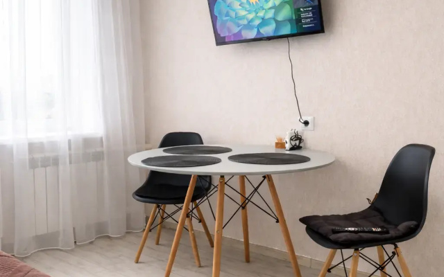 Kvartira Vas Zdut na Tavlinskoj Nabereznoj