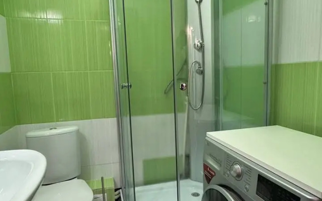 Nedaleko Ot Metro Flat