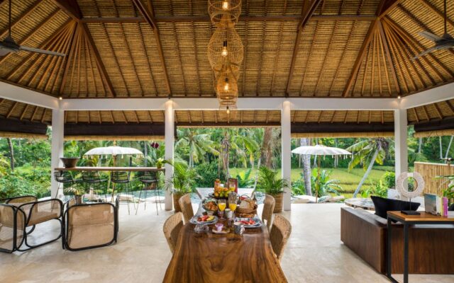 Вилла Calma Ubud Suite & Villas