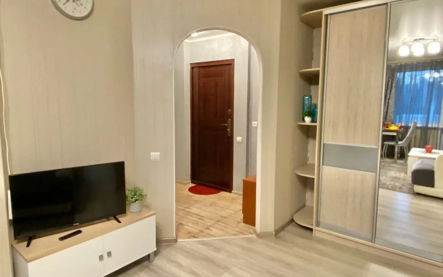 Квартира GoldApart на Каховке