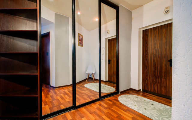 V Tsentre Goroda Apartments