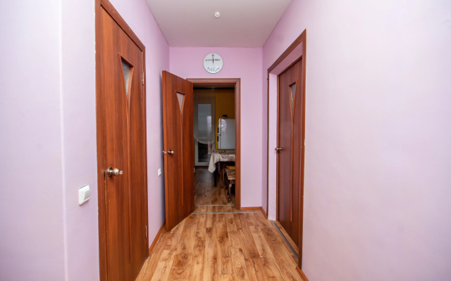 Na Ulitse Maksima Gorykogo Flat