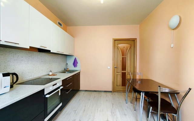 9 Nochey Na Parkhomenko 8 Apartments