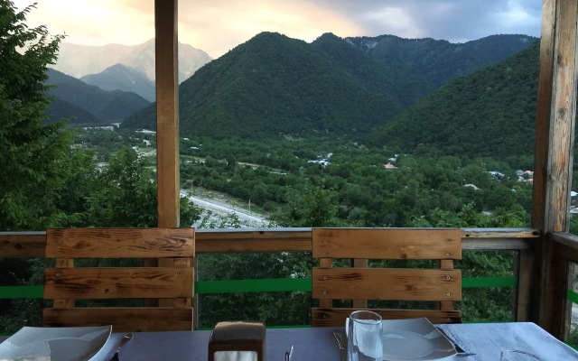 Kungut Hotel & Resort