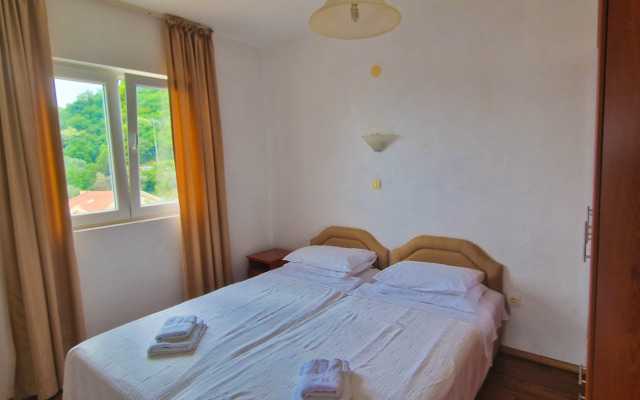 Evropa Lux Apartments