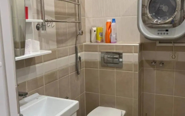 Studiya 298 Na Ulitse Gaydara 22k1 Flat