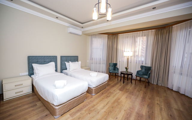 Отель A Hotel Yerevan