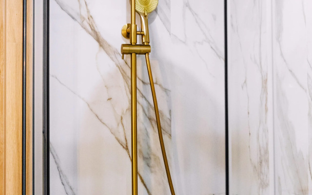 Dizaynerskaya Studiya V Zhk Sen-Trope Apartments