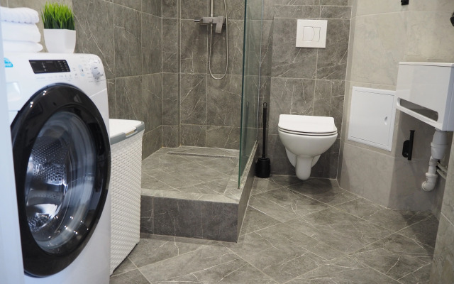 Квартира Современная студия на Дзержинского 86