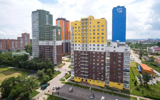 Апартаменты на Краснореченской улице 225/2
