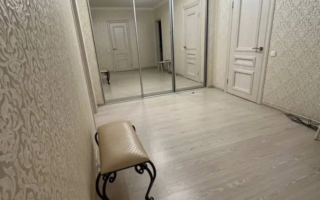 Kak Doma na Dekabristov 1v Apartment