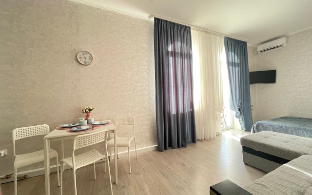 Апартаменты у пляжа Омега и парка Победы