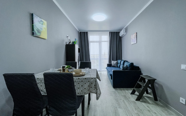 Green FOX V Zhk Panorama Apartments