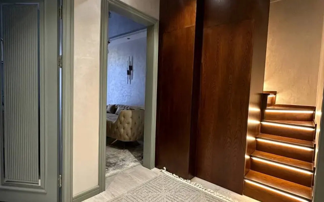 Dupleks v Tsentre Tashkenta Apartments
