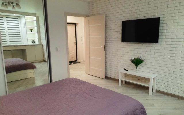 Апартаменты День и Ночь на Согласия