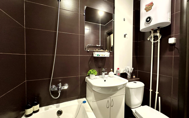 Квартира трехкомнатная рядом с ТЦ Тополь Cети апартаментов На время