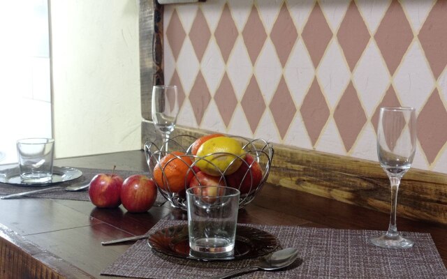 Квартира Live-In-Comfort на Творчества 1к1