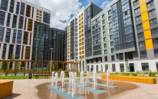 Sutkiufa Na Ulitse Entuziastov Apartments