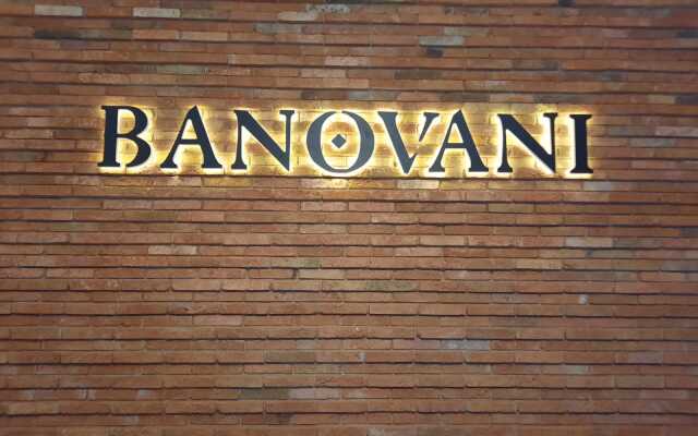 Отель Banovani