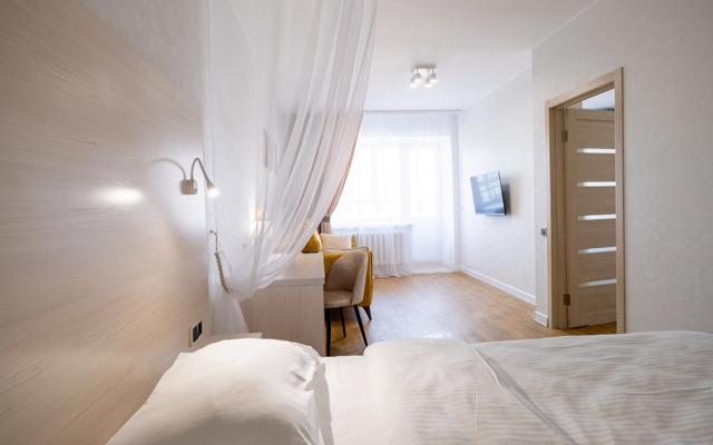 Апартаменты Базарный 12 №2 (1)