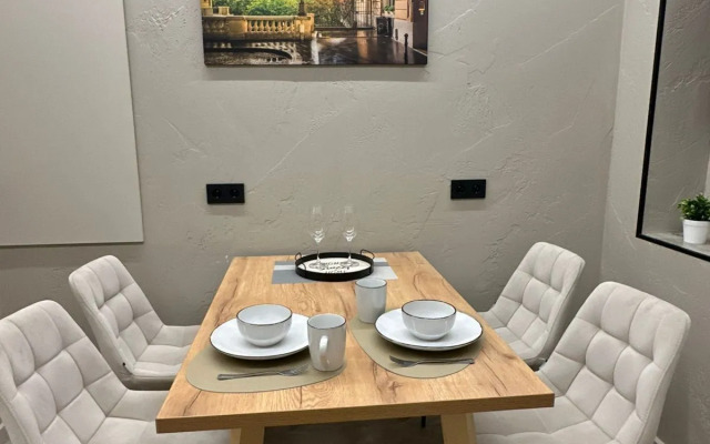 Na Chaykovskogo 28 Flat