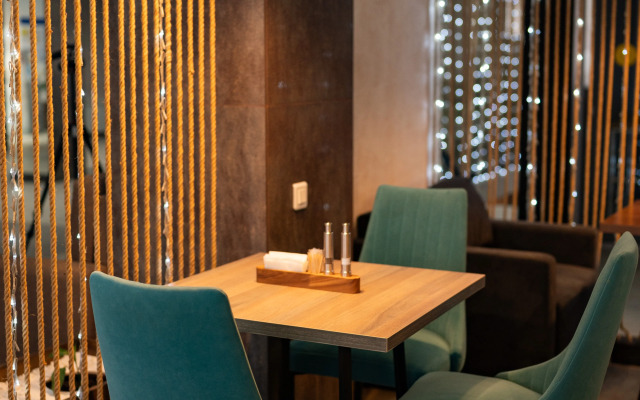 City Star Hotel