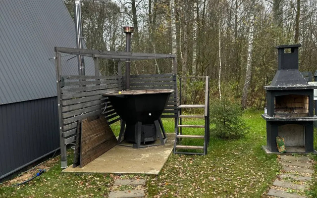 Частный Дом Барнхаус №2 на 10 гостей, с дровяной баней и горячим чаном