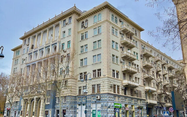 V Tsentre Baku 2 Apartments