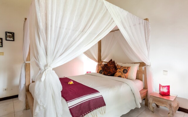 Вилла Candi Kecil Tujuh