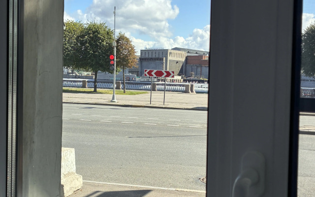 Апартаменты на Лейтенанта Шмидта у Благовещенского моста